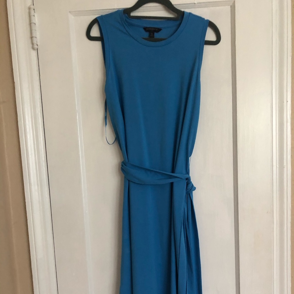 Beautiful blue dress for all occasions!